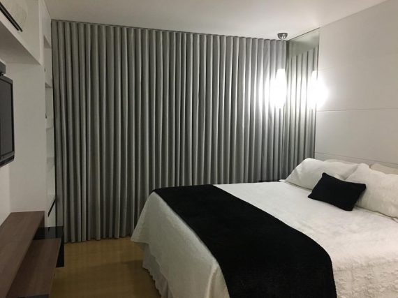 Cortina modelo Movimento 02