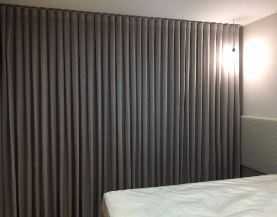 Cortina modelo Movimento 06